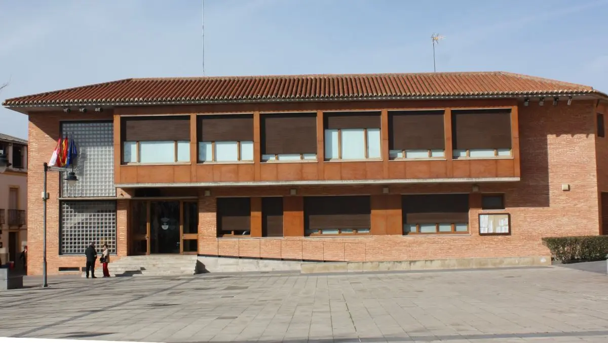 Torralba de Calatrava rebaja el IBI y resalta las mejoras municipales de 2026