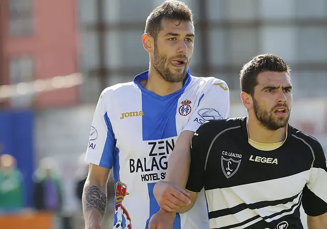 Adrián León recuerda su paso por la UD Logroñés y ve margen para crecer