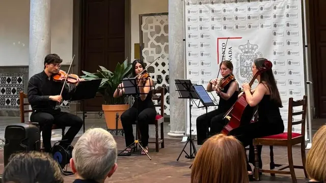 El Cuarteto Meraki lleva los sonidos de América al centro cultural de Caja Rural del Sur