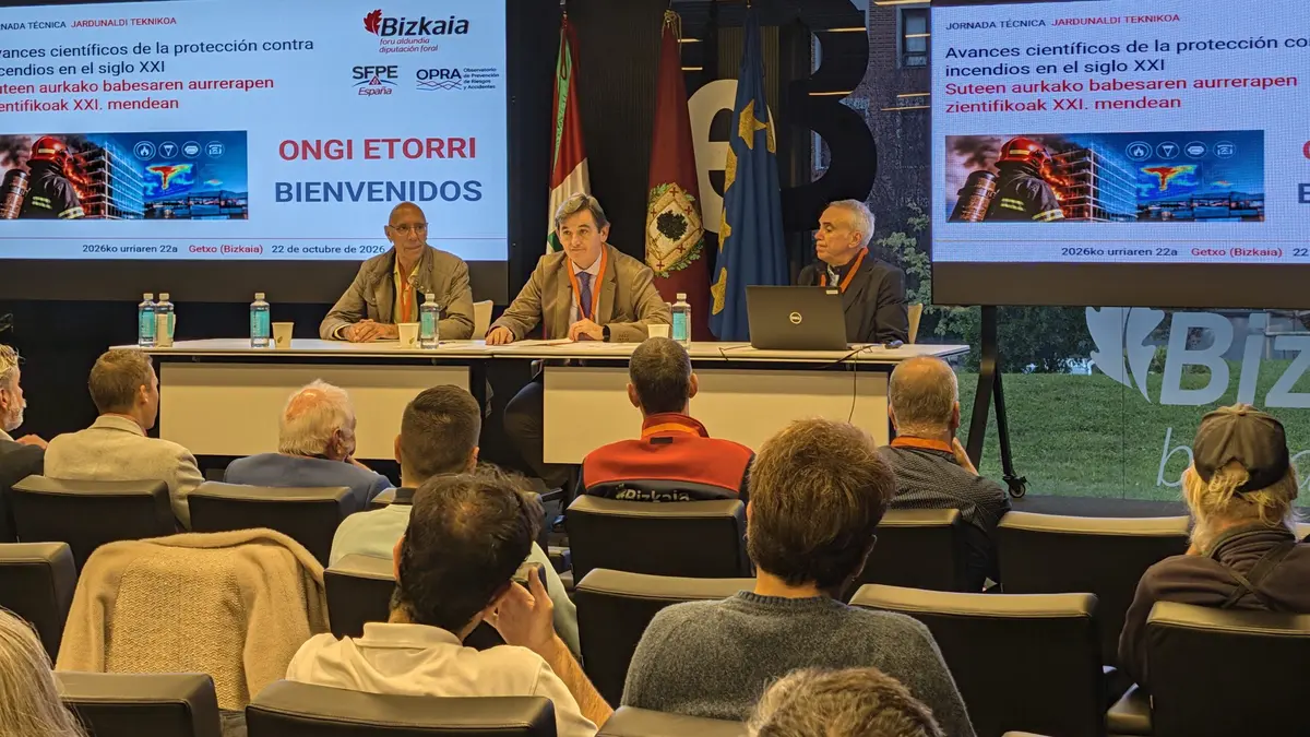 Getxo reúne a más de cien profesionales en una jornada sobre protección contra incendios