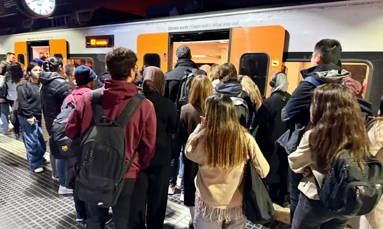 Un desprendimiento en Gornal altera varias líneas de Ferrocarrils