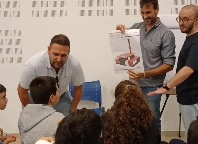 Escolares y emprendedores de Écija afrontarán retos de empresas locales
