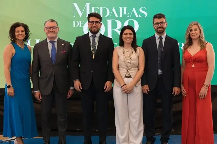 Higuera de la Sierra recorta el plazo medio de pago a sus proveedores
