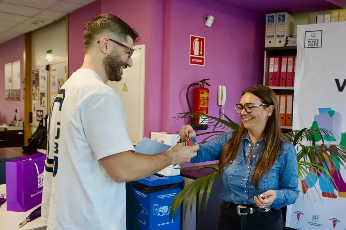 Tres hogares protegidos en alquiler ya tienen nuevos adjudicatarios en Rivas