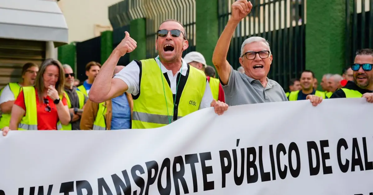 La huelga de autobuses suma una protesta en la Rambla tras fracasar el diálogo