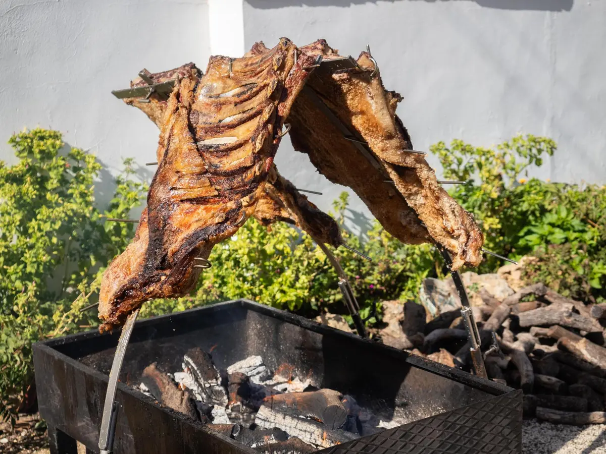 Yerbagüena prepara en Campillos una jornada de asado argentino y música en directo