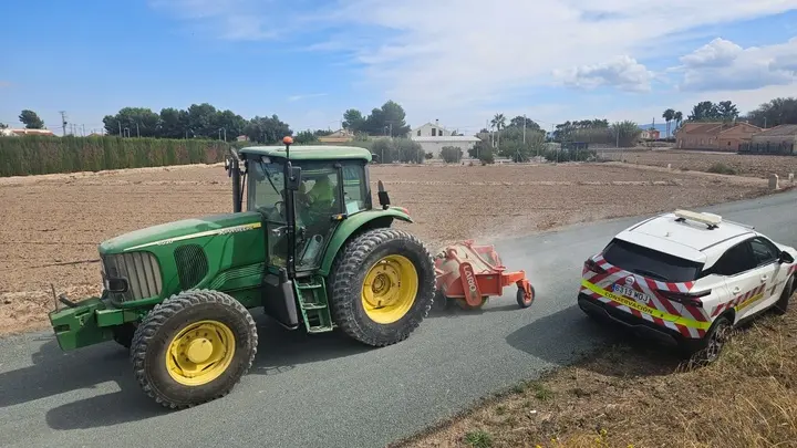 Concluye la mejora del firme en los caminos de servicio de la RM-11