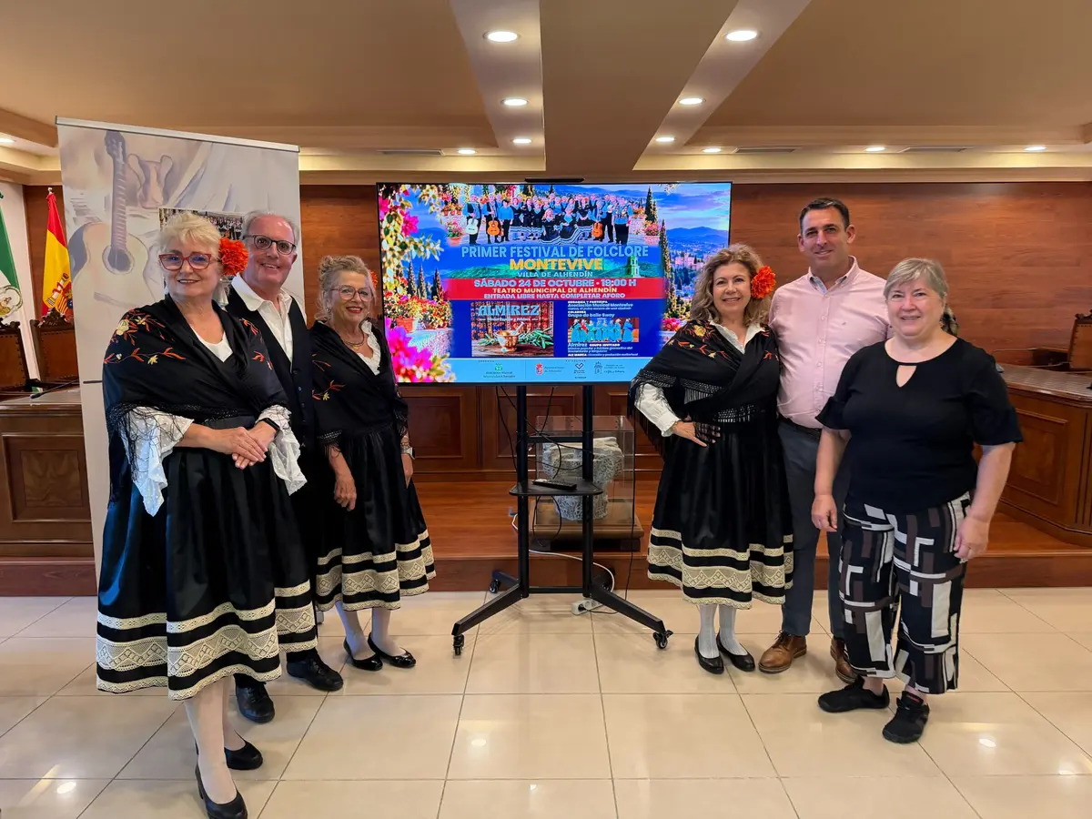 El Teatro Municipal de Alhendín acoge el estreno del Festival de Folclore Montevive
