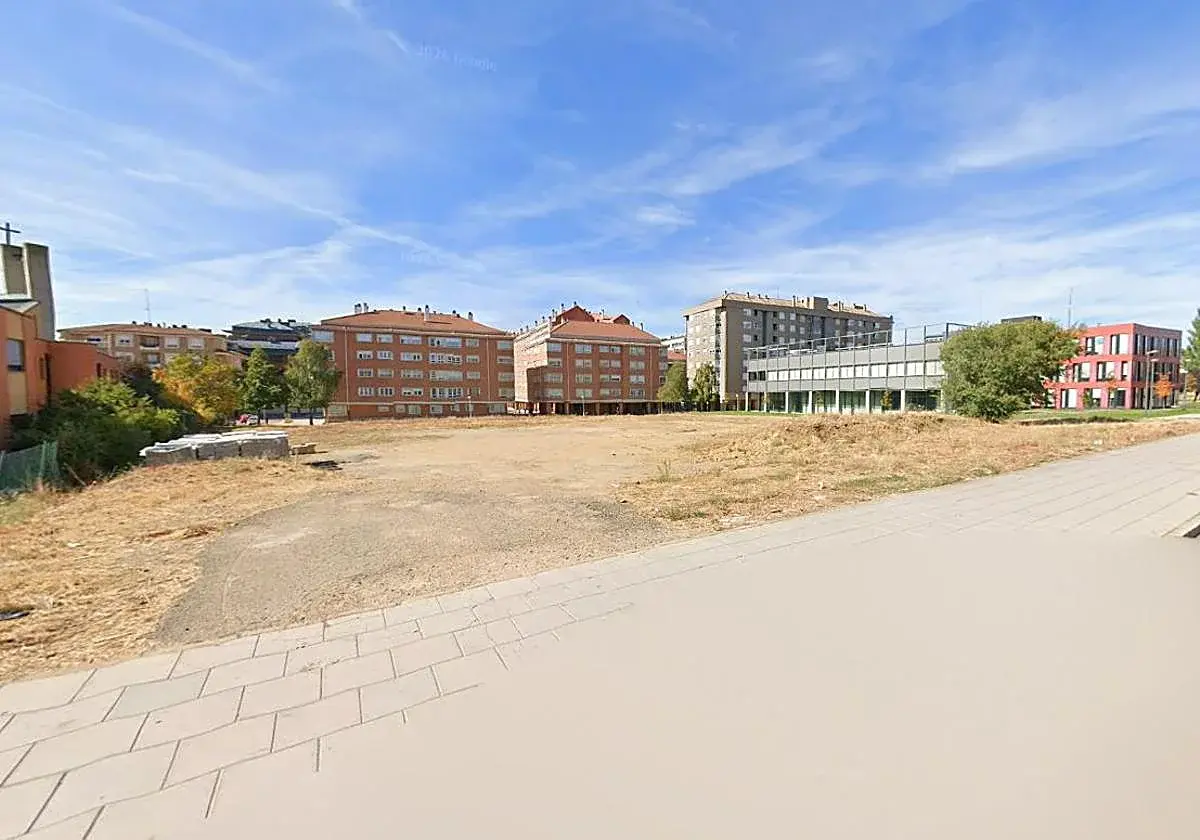 La avenida Padre Isla tendrá un aparcamiento con 178 plazas