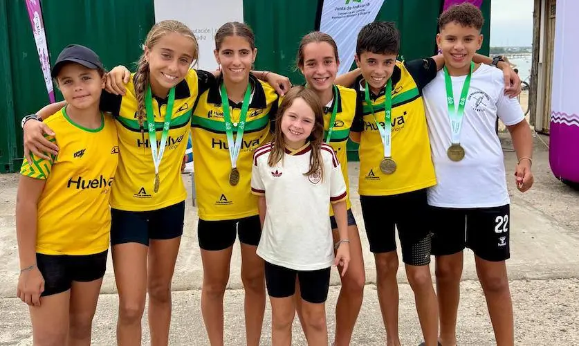 El Tartessos Huelva suma doce medallas en el campeonato andaluz de Piragua Cross