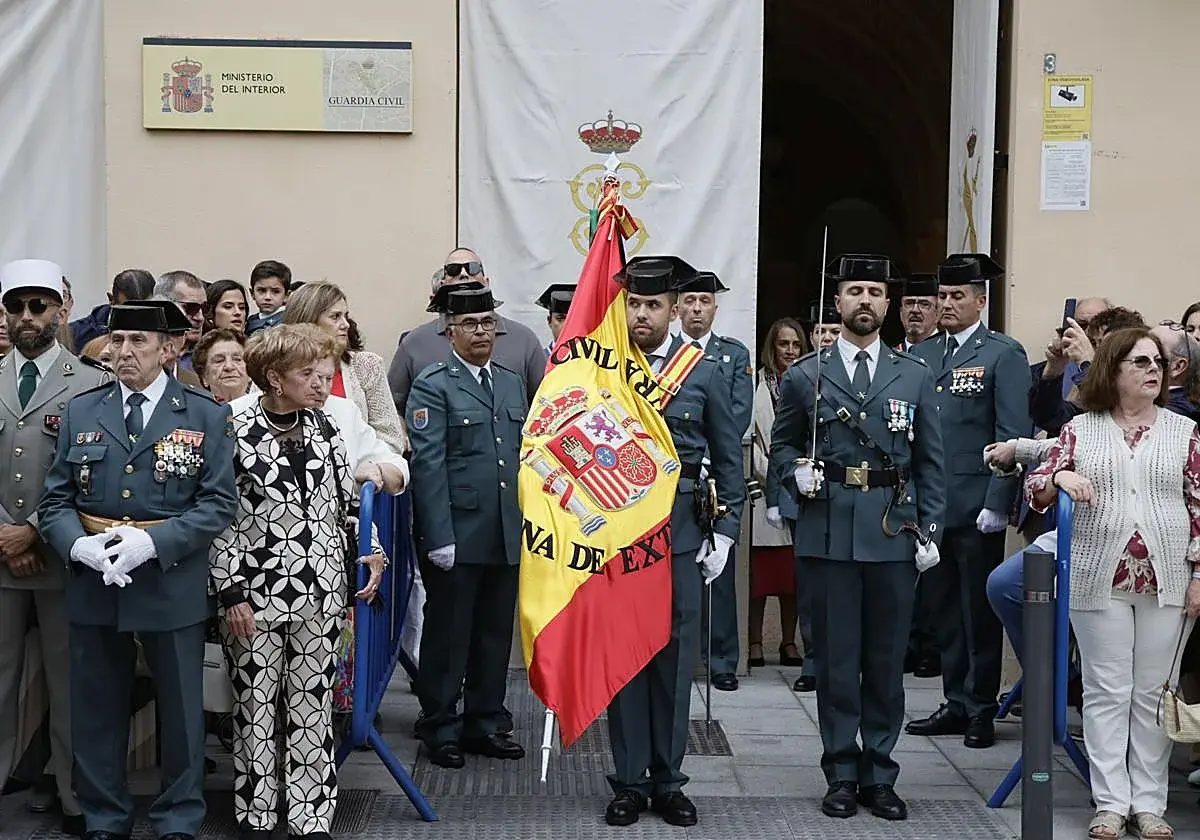 Cáceres destaca la presencia de la Guardia Civil en los municipios rurales