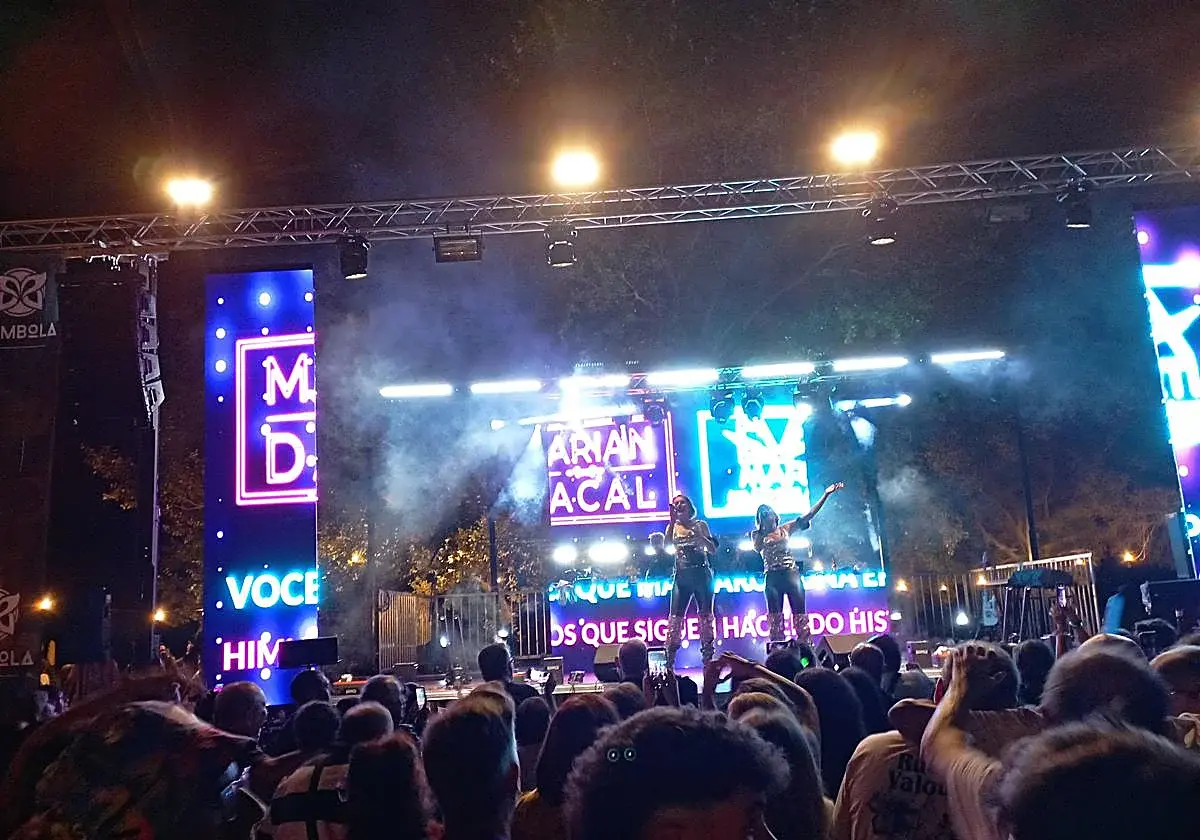 Miles de personas vuelven a celebrar la música de los 90 en Calahorra