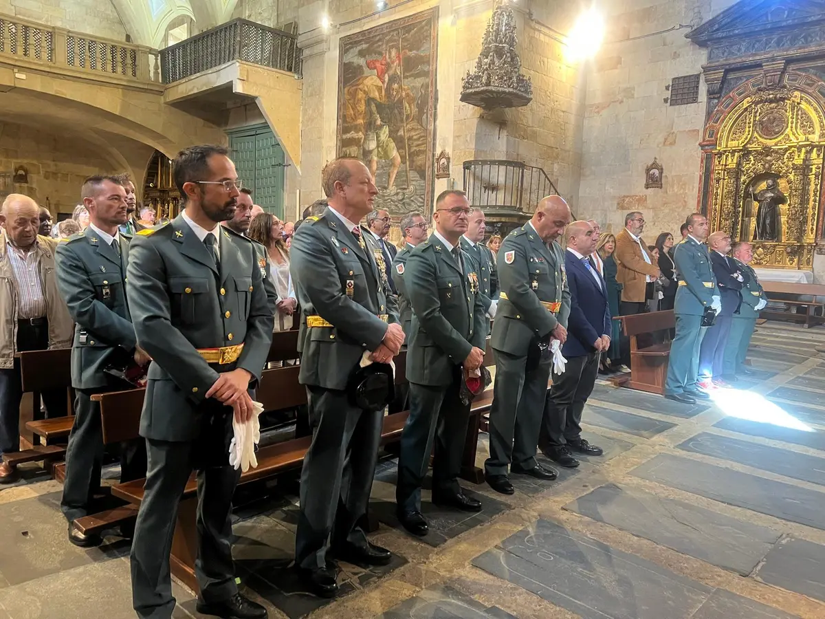 Villares comparte con la Guardia Civil la jornada de su patrona