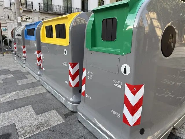Figueres renueva sus contenedores con una instalación progresiva