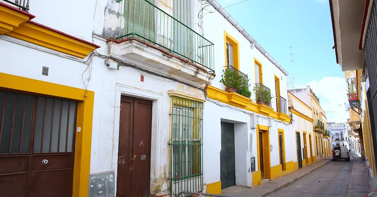 La finca de Gaspar Fernández 5 se adjudica por 45.100 euros