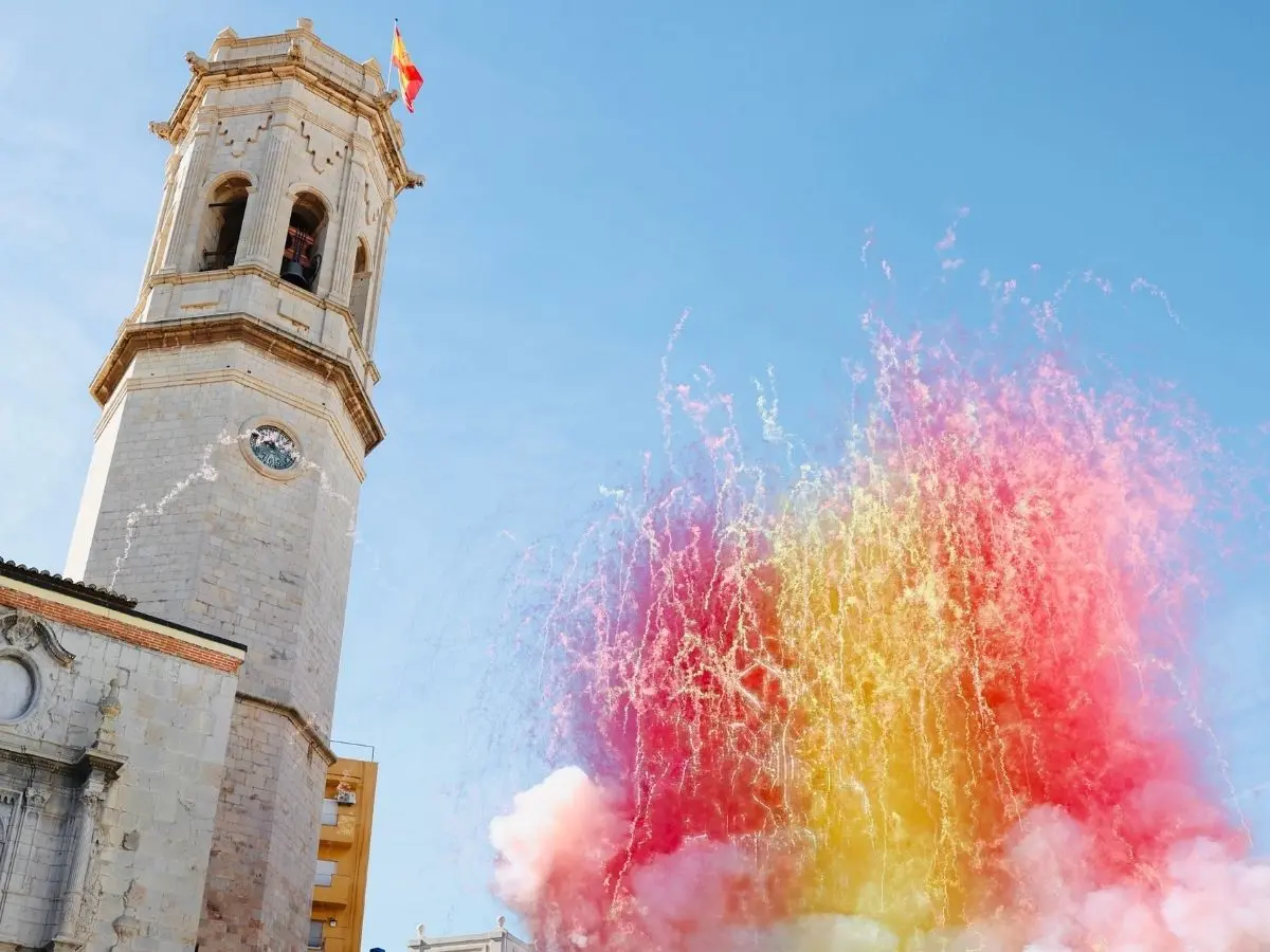 Burriana combina actos institucionales y fiestas en la celebración del 12 de octubre
