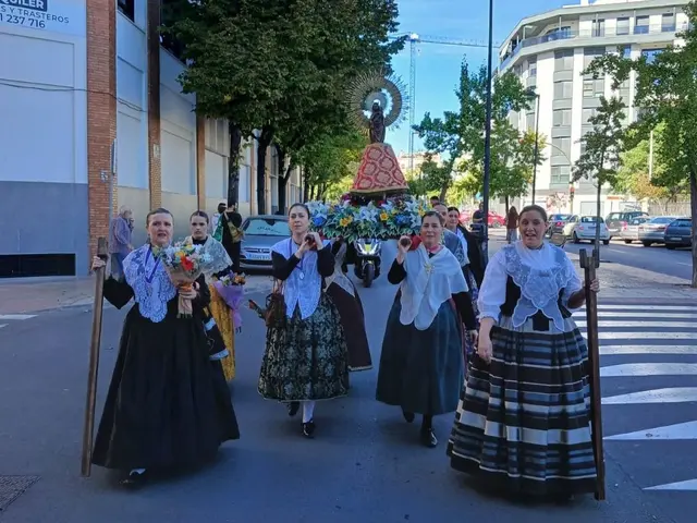 Castellón acompaña al Centro Aragonés en la celebración del Pilar