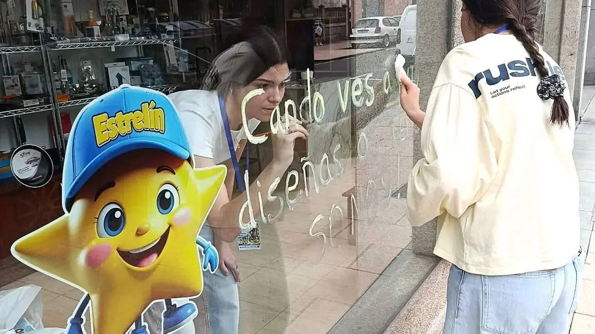 Más de 500 escolares conocerán el comercio de Marín en un acto municipal