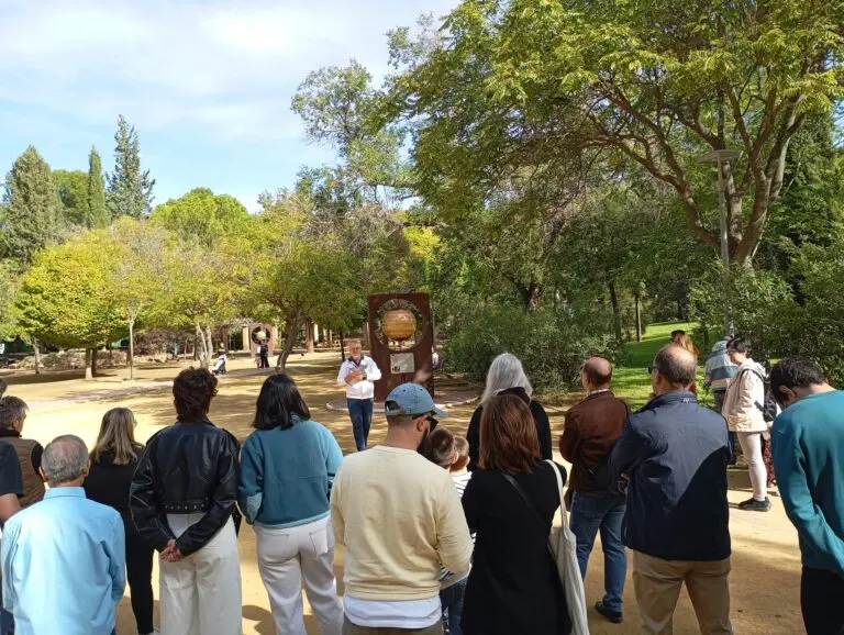 Manzanares combina astronomía y divulgación en homenaje a Julián Gómez-Cambronero