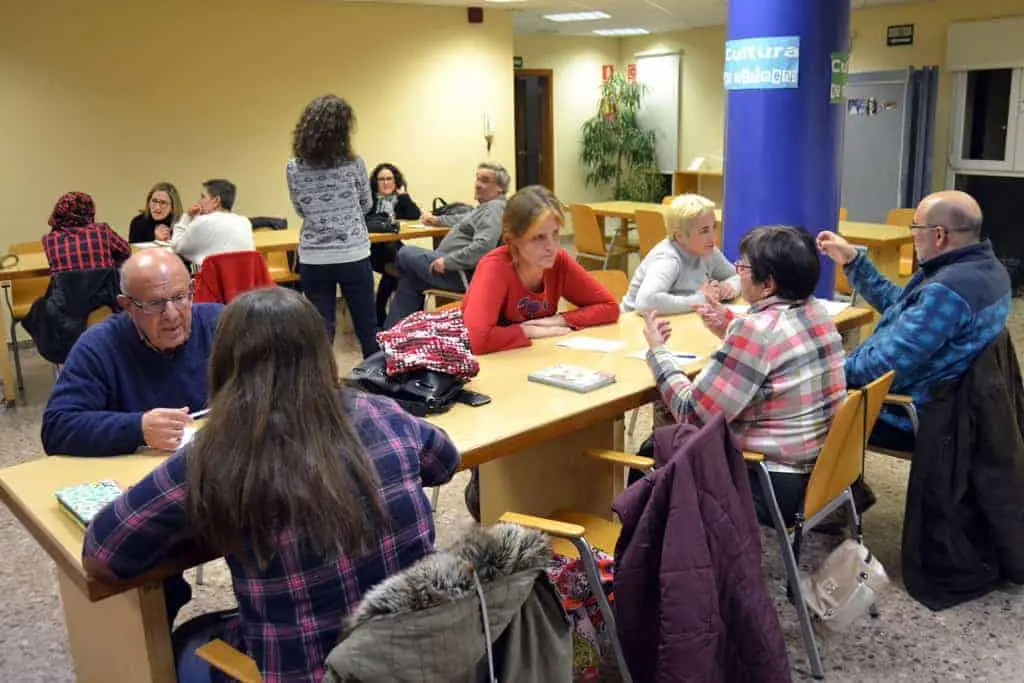 La Biblioteca Rosa Leveroni propone una sesión para practicar francés en grupo