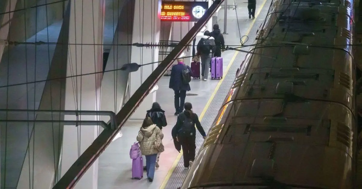 Usuarios piden trenes más tempranos entre Vigo y A Coruña