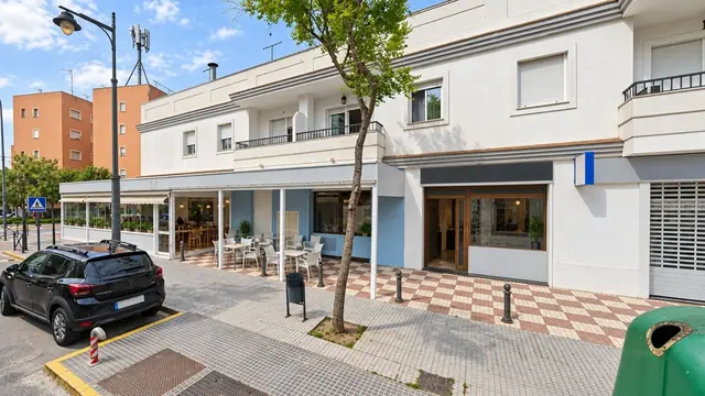 Un trastero en el Edificio Rocío sale a subasta por 478 euros