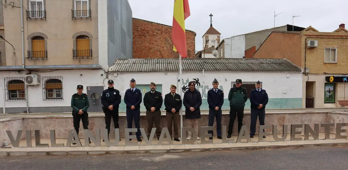 El Ayuntamiento felicita a los vecinos por el 12 de octubre