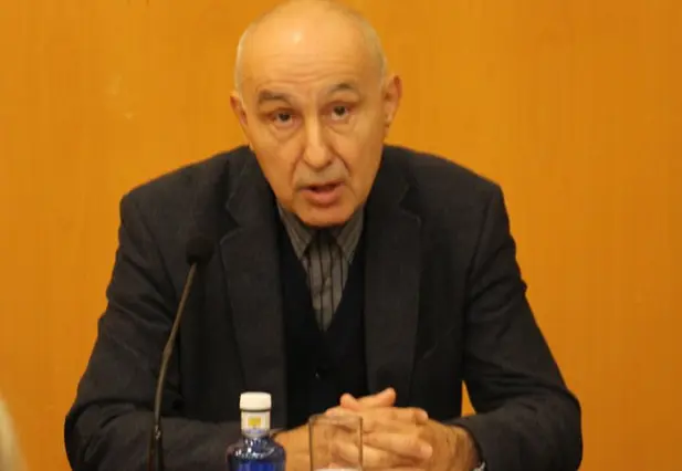 La prensa gallega distingue a Xosé López García con el Diego Bernal 2027