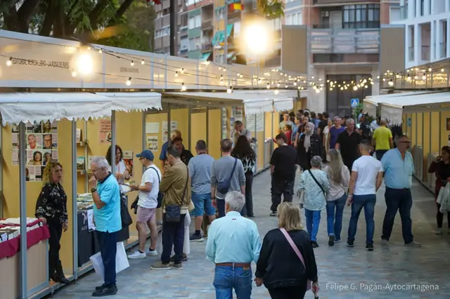 Sergio del Molino abrirá este miércoles la Feria del Libro de Cartagena