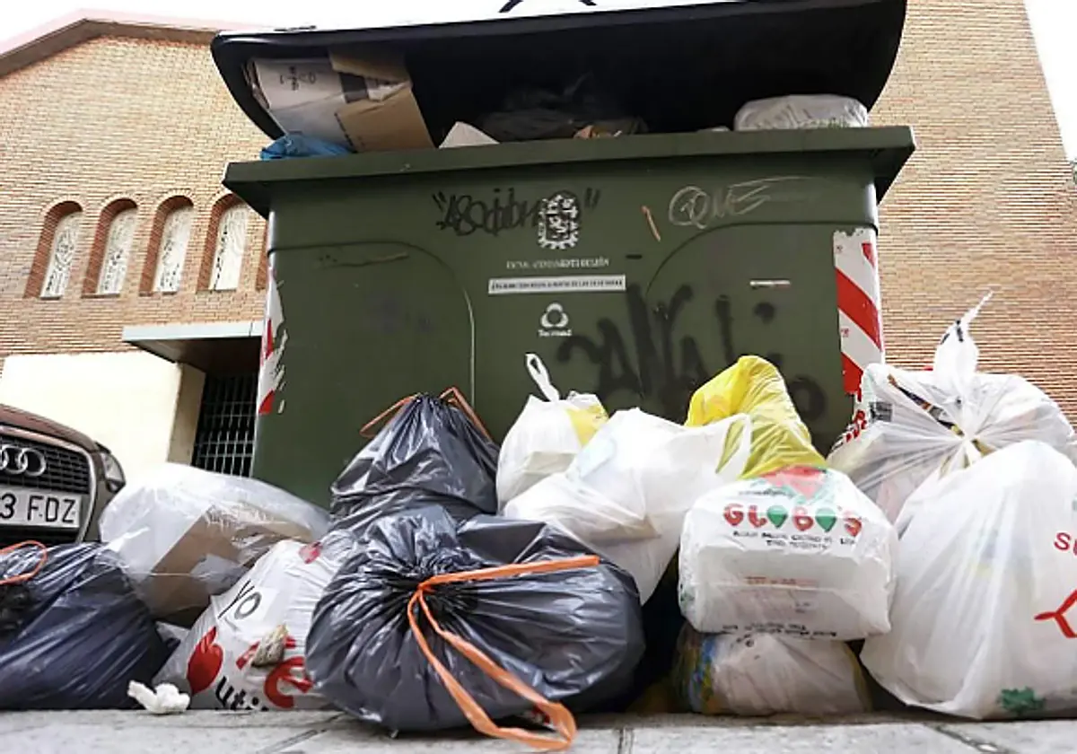León vinculará la tasa de basura al tamaño de la vivienda y al padrón