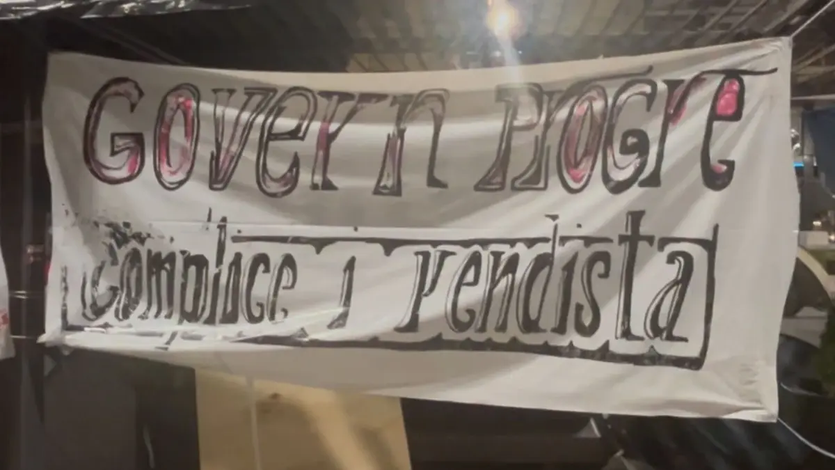 La acampada por la vivienda de la plaza de la Montañeta se desmantela tras diez días