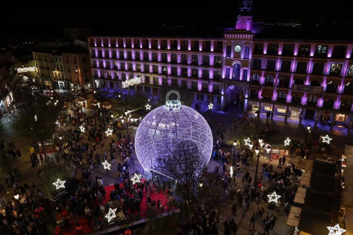 Toledo adelantará el encendido de sus luces navideñas