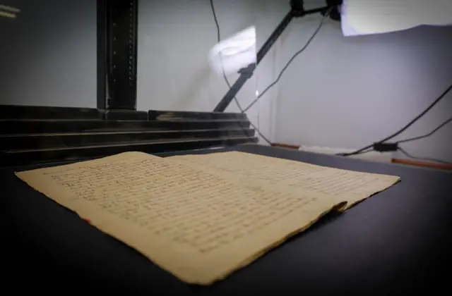 Torrent amplía el acceso digital a documentos de su historia municipal