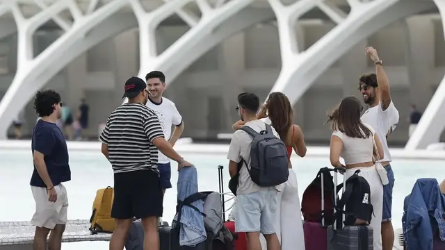 La Comunitat espera un domingo con más calor y pocas nubes