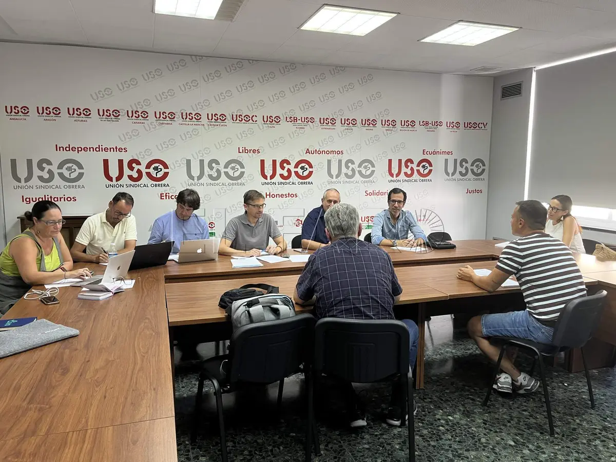USO pide que los centros de Melilla suspendan las clases el día de la visita real