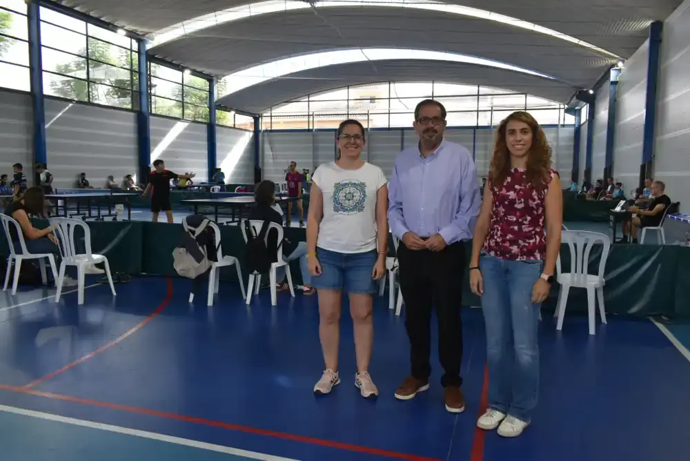 Casi 60 jugadores inauguran el Open de Tenis de Mesa de Alhaurín