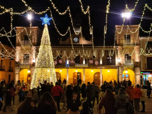 El Burgo de Osma premiará los mejores escaparates de Navidad