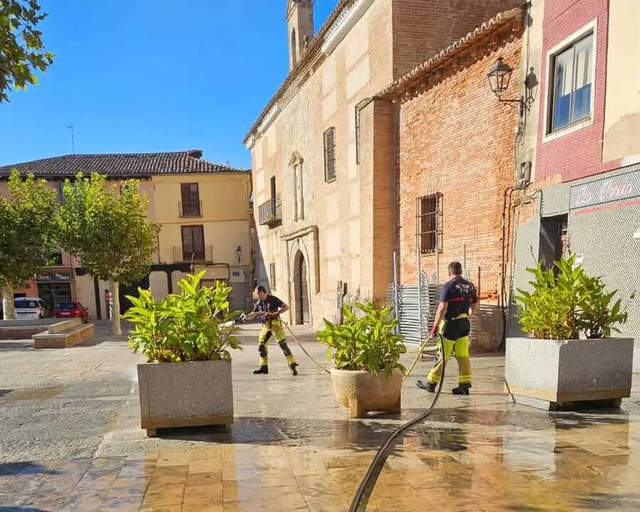 Trabajos de limpieza en Toro tras varios días de fiestas