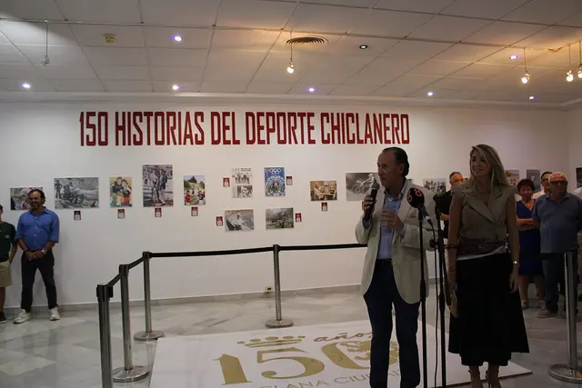 La Casa de la Cultura reúne relatos del deporte de Chiclana en una nueva muestra