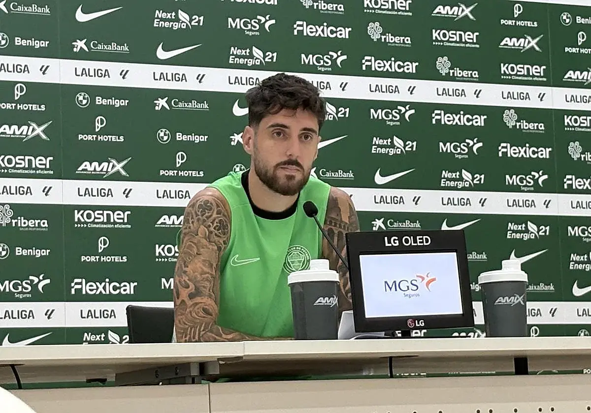 Fer Niño afronta con emoción su vuelta a La Cerámica y respalda al Elche