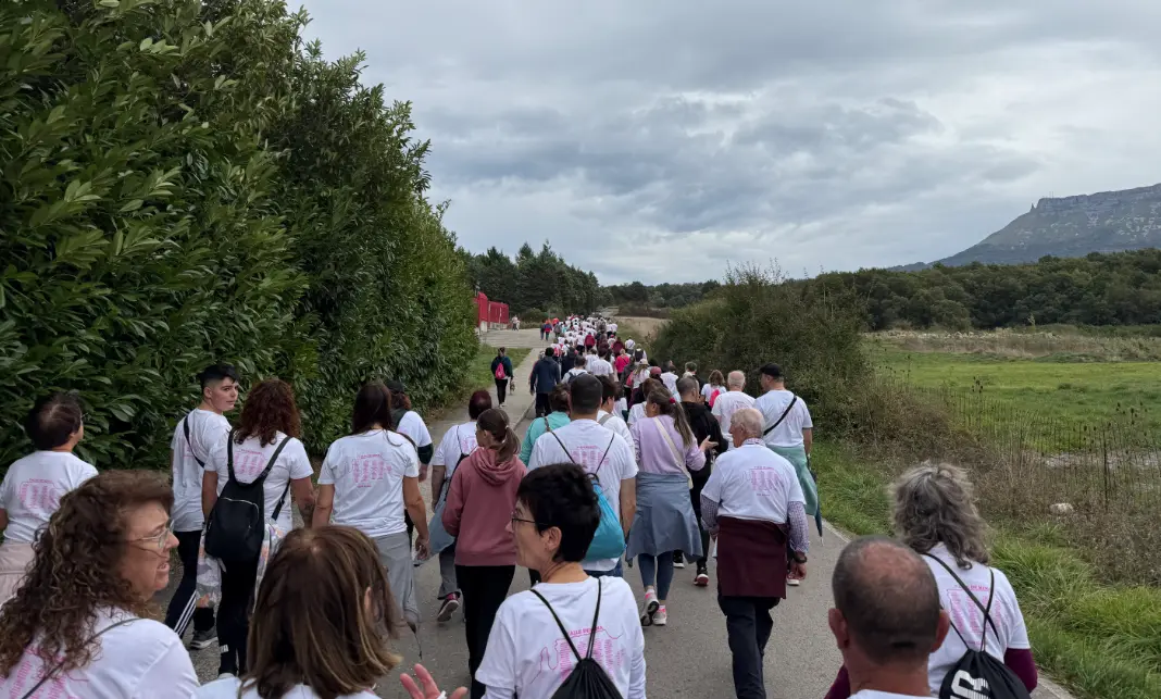 La marcha solidaria contra el cáncer de Mena abre sus inscripciones