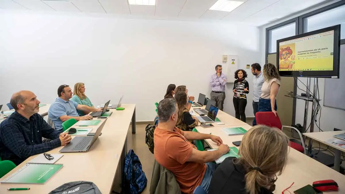 Mairena ofrecerá tres cursos gratuitos para empresas y autónomos en noviembre