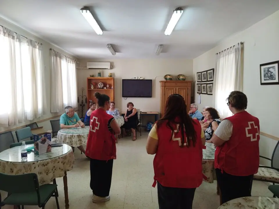 Cruz Roja contó con 58 voluntarios para atender a más de 600 personas en Lucena