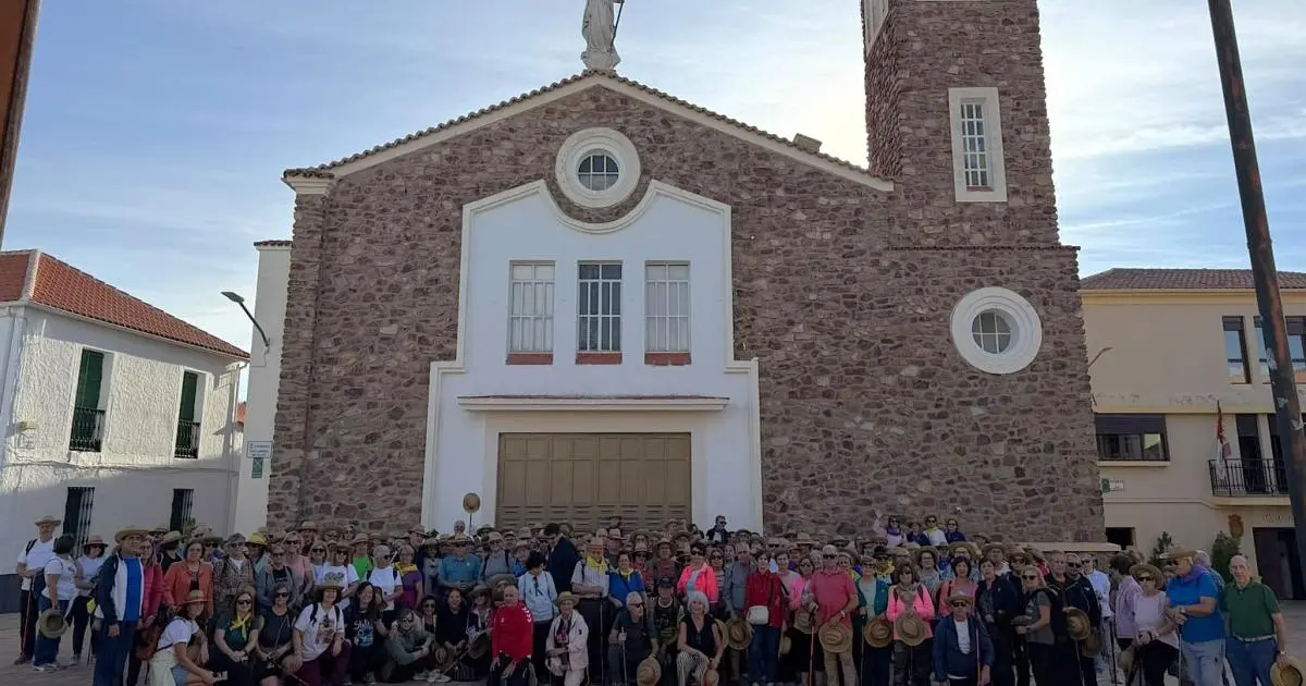 Una ruta de 6,5 kilómetros reúne a mayores en Cabezarrubias del Puerto