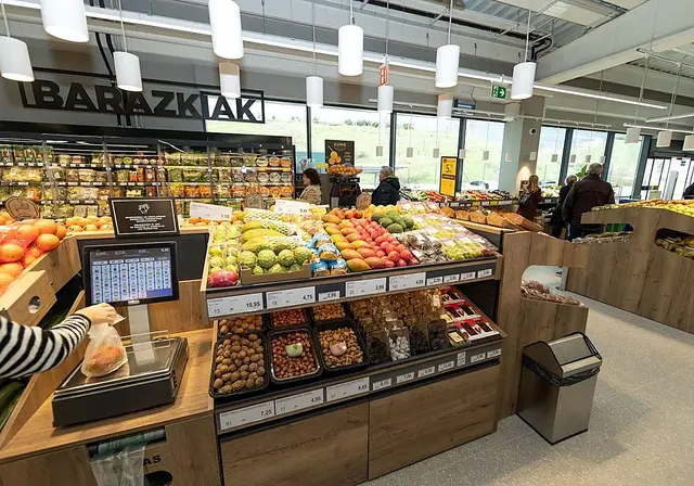 BM suma una nueva tienda franquiciada a su red en Bilbao