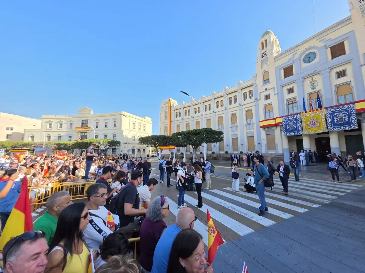 MeliYa invita a los melillenses a compartir imágenes de la visita real