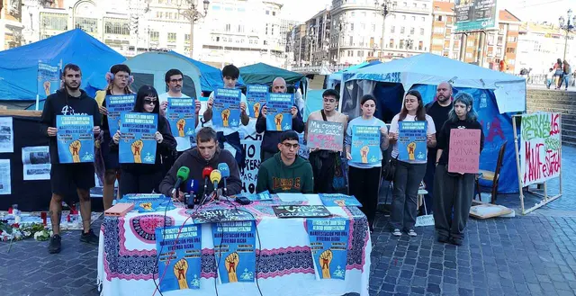 Bilbao pone fin a varias semanas de acampada por el derecho a la vivienda