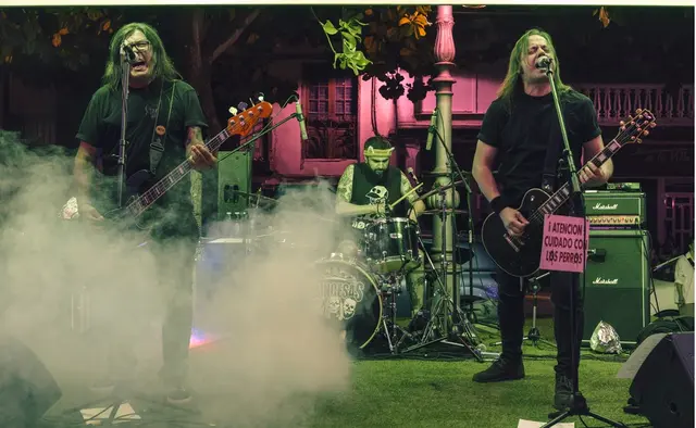 Turbina y Princesas compartirán escenario en el Pub Morticia el 17 de octubre