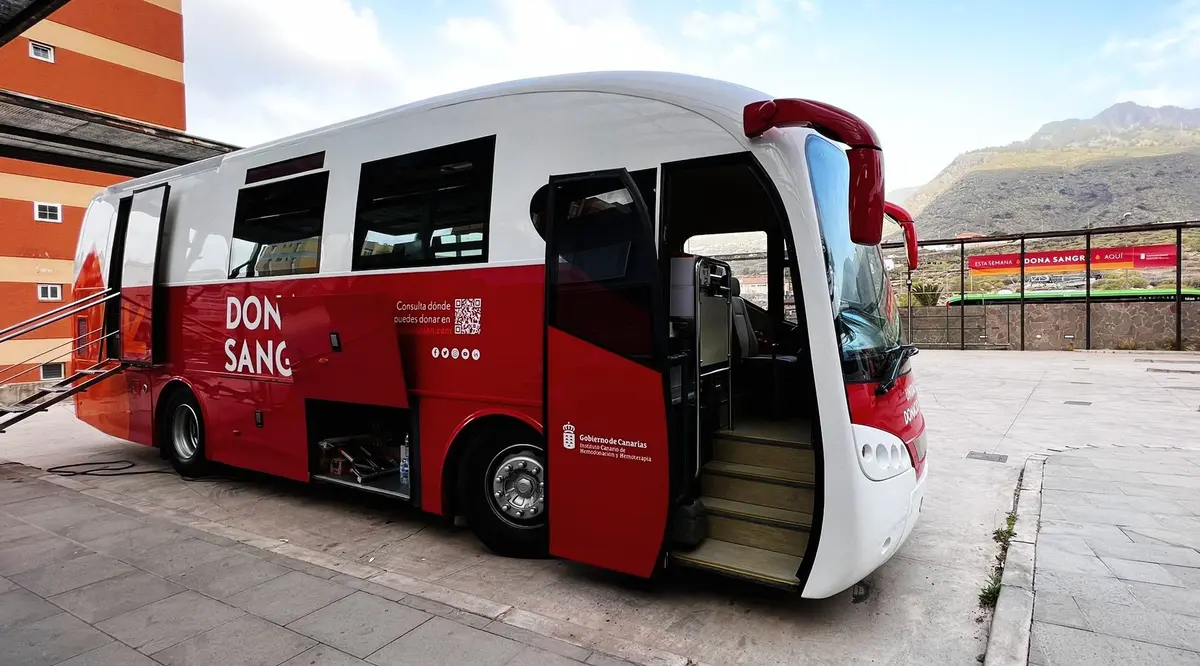 Una unidad móvil facilita la donación de sangre en Candelaria hasta el sábado