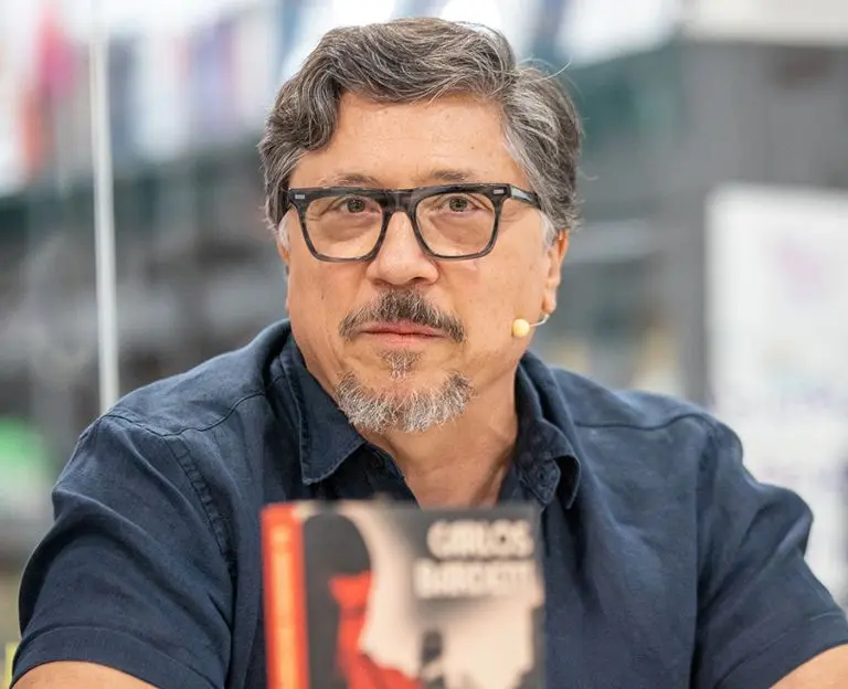 Carlos Bardem conversará sobre Triángulo en la librería Kalifornia